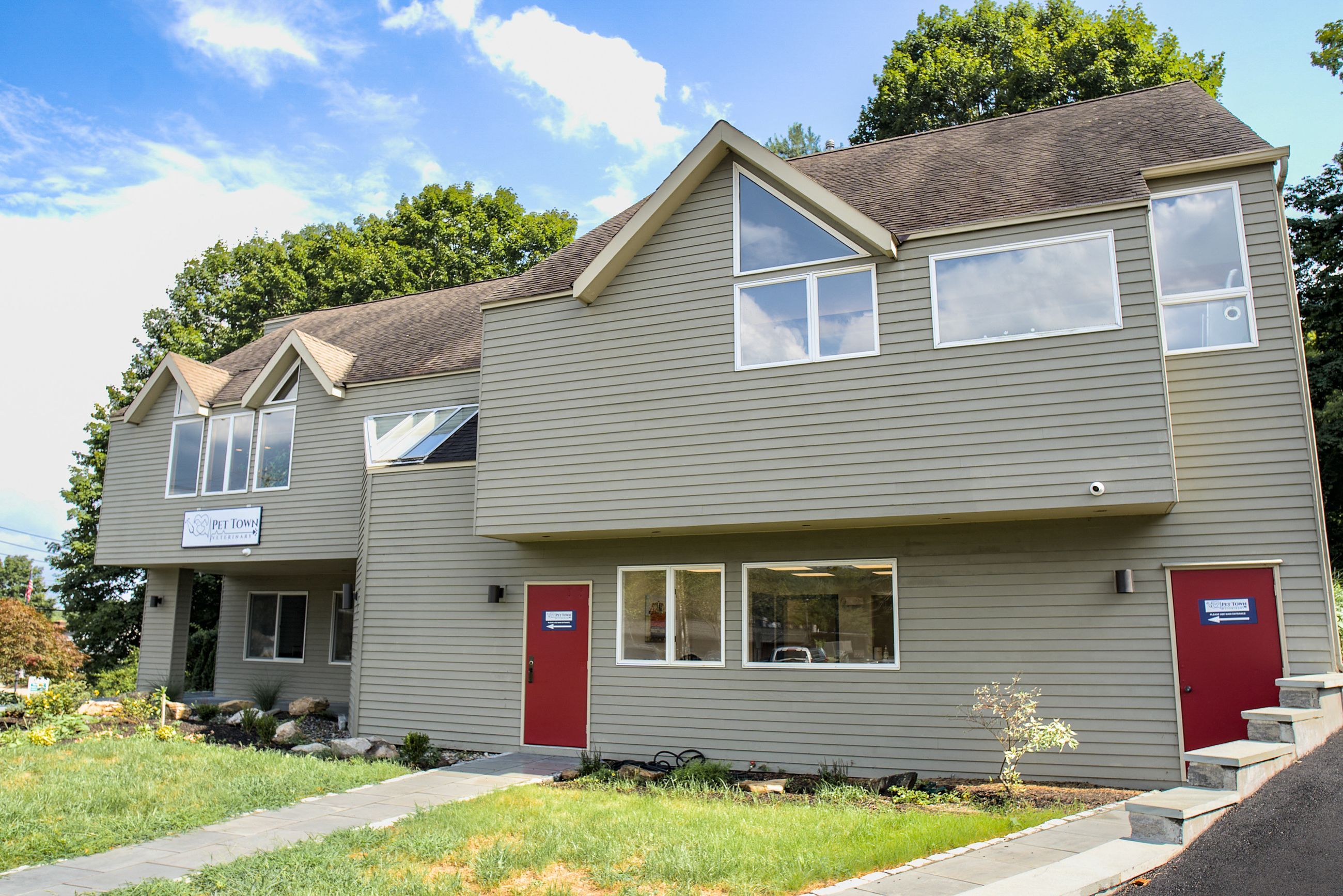 HighQuality Vet Hospital in Newtown, CT Pet Town Veterinary